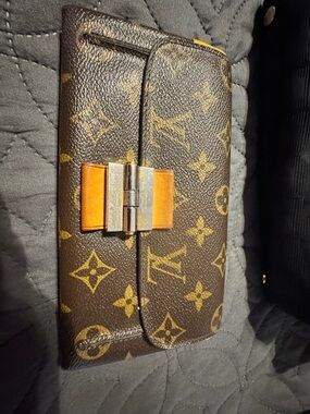 Louis Vuitton Elysee Brown Monogram Wallet